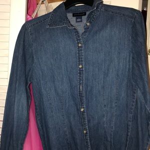 Cute Demi Jean Shirt Never Worn